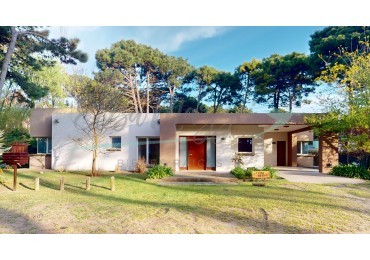 CASA EN ALQUILER - VERANO 2026 - PINAMAR