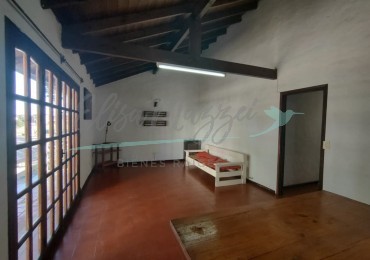 DEPARTAMENTO TRES AMBIENTES EN ALQUILER ANUAL - PINAMAR CENTRO